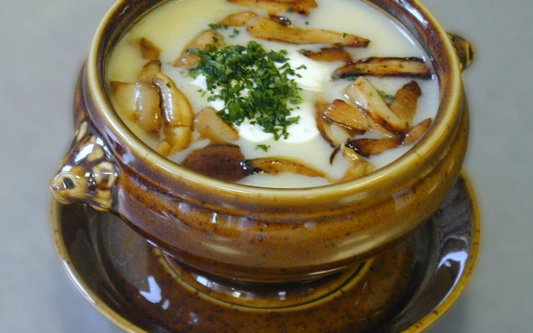 Kuhajmo BIO: Gobova juha s krompirjem in smetano